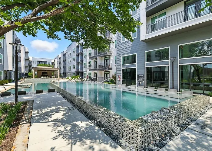 412 Stylish 2b2b Style Pool & Gym, Golf Simulator, 7m To Dickies Stadium, 15m To At&t Stadium Apartamento