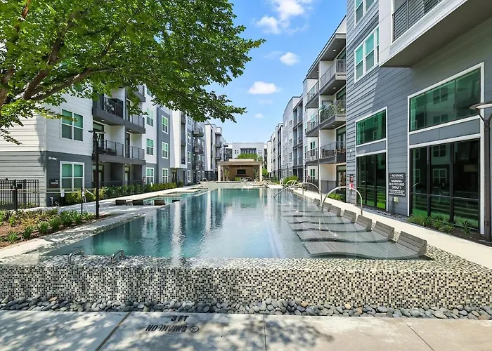 412 Stylish 2b2b Style Pool & Gym, Golf Simulator, 7m To Dickies Stadium, 15m To At&t Stadium Apartamento *